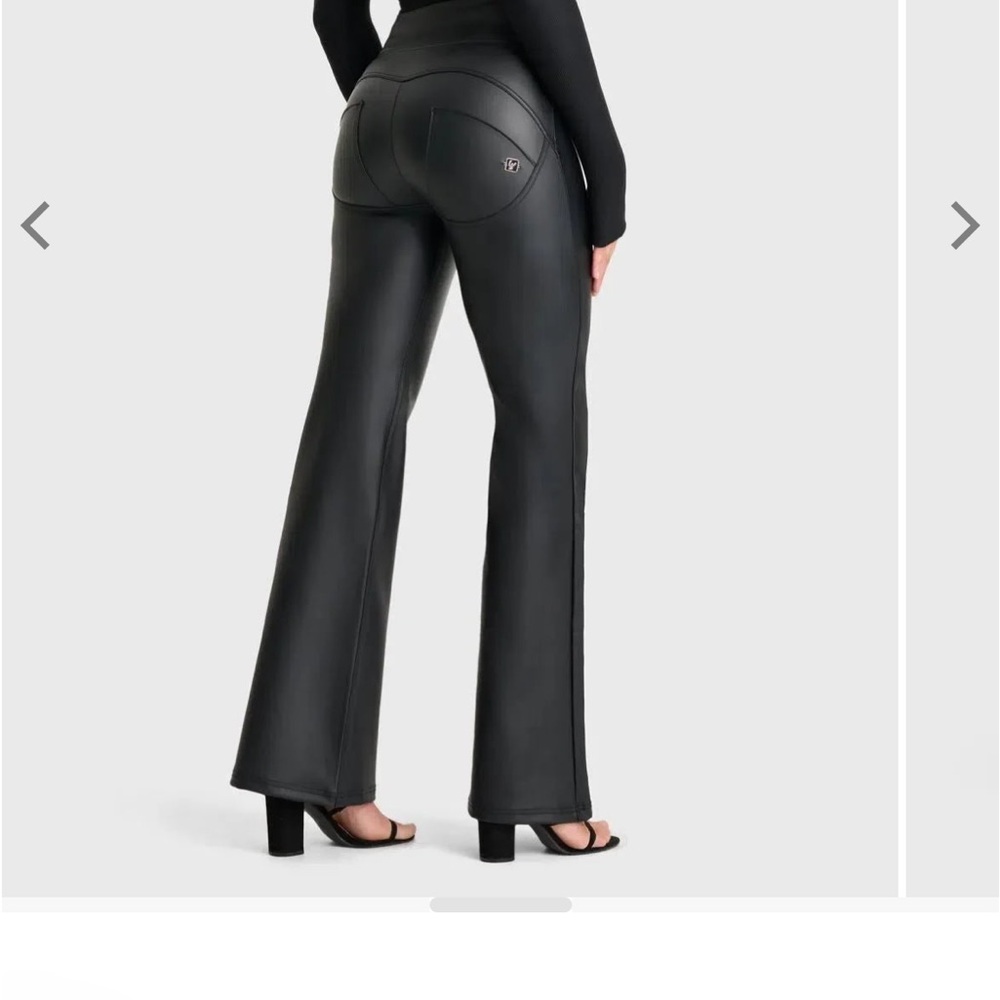WRUP FAUX LEATHER Freddy flare